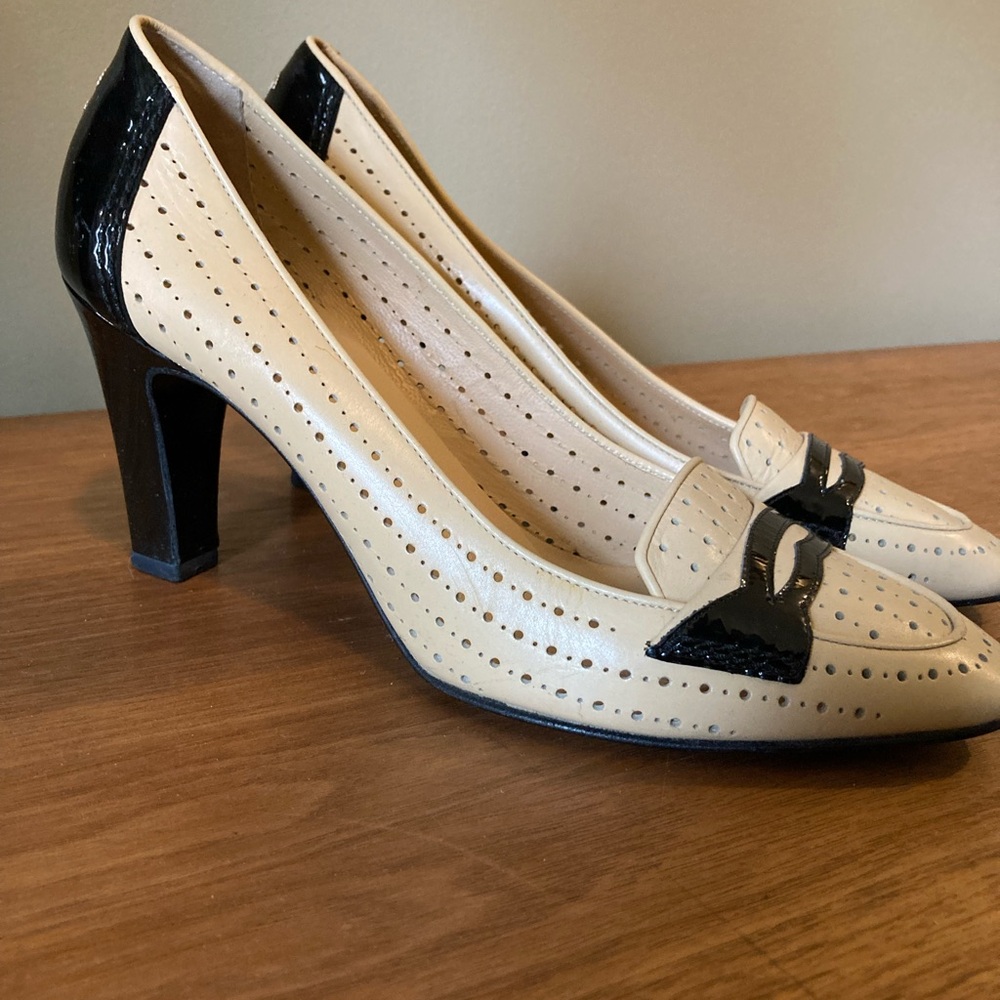 Chanel Two-Tone Beige and Black Leather Pumps